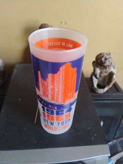 New York Worlds Fair Glass 1964 /1965
