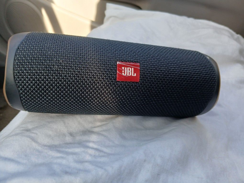 JBL speaker Flip 5