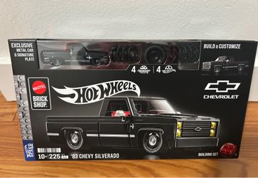 Hot wheels 83 Silverado - Mattel Brick Shop
