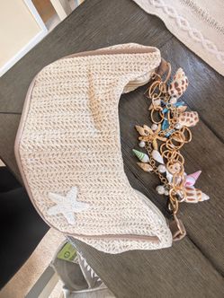 Woven Straw Shoulder Bag with Seashell Charm