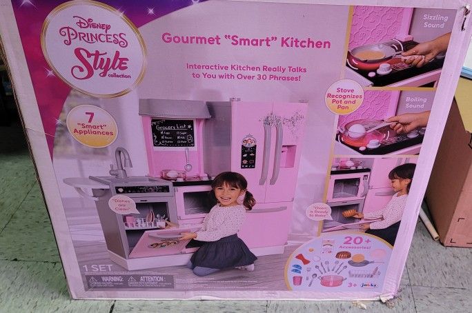 Disney Princess Style Collection Gourmet Smart Kitchen