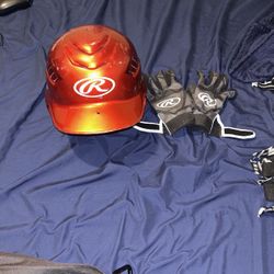 Rawlings, red helmet and black gloves