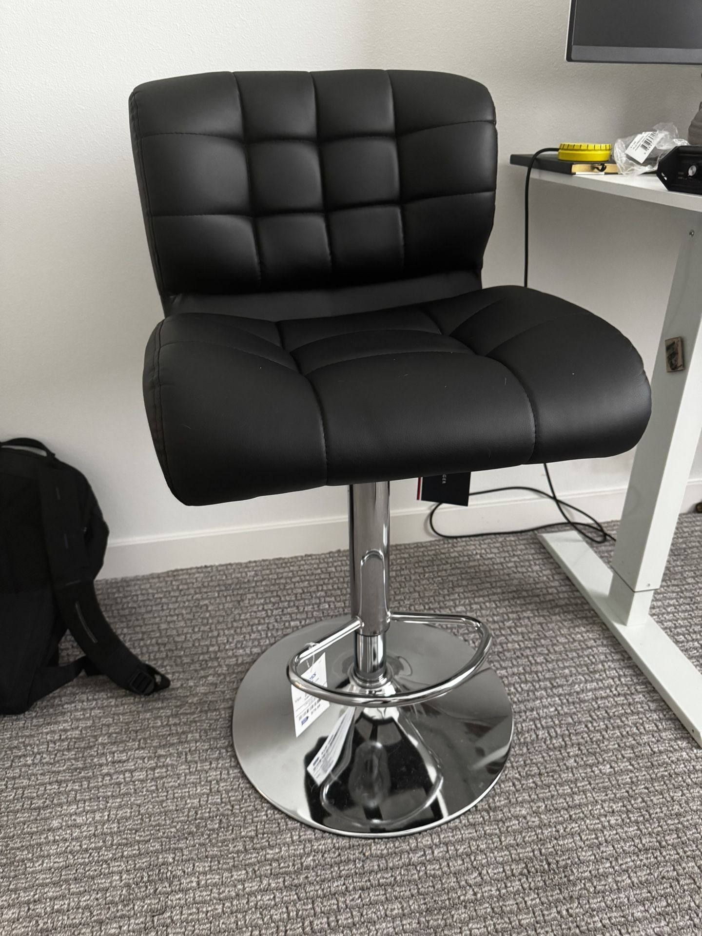 Tommy Hilfiger Stool