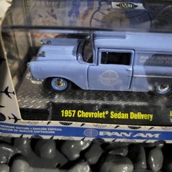 TOY COLLECTIBLES 