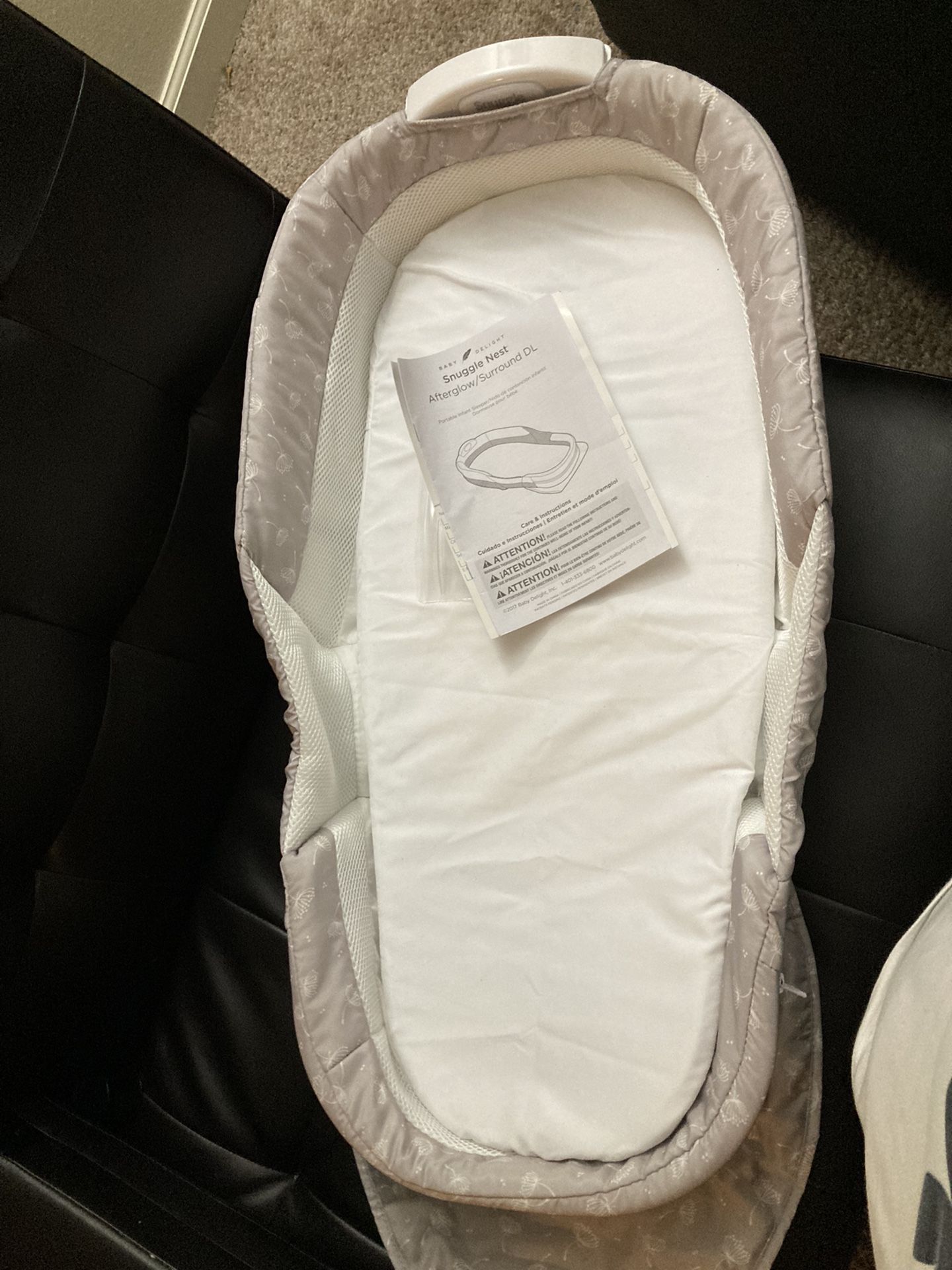 Snuggle nest Like New