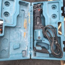 Makita Reciprocating Saw