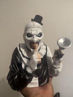 Art The Clown Statue