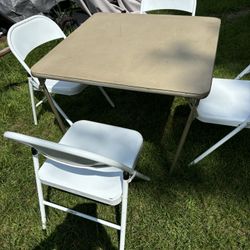 Card Table And Chairs 