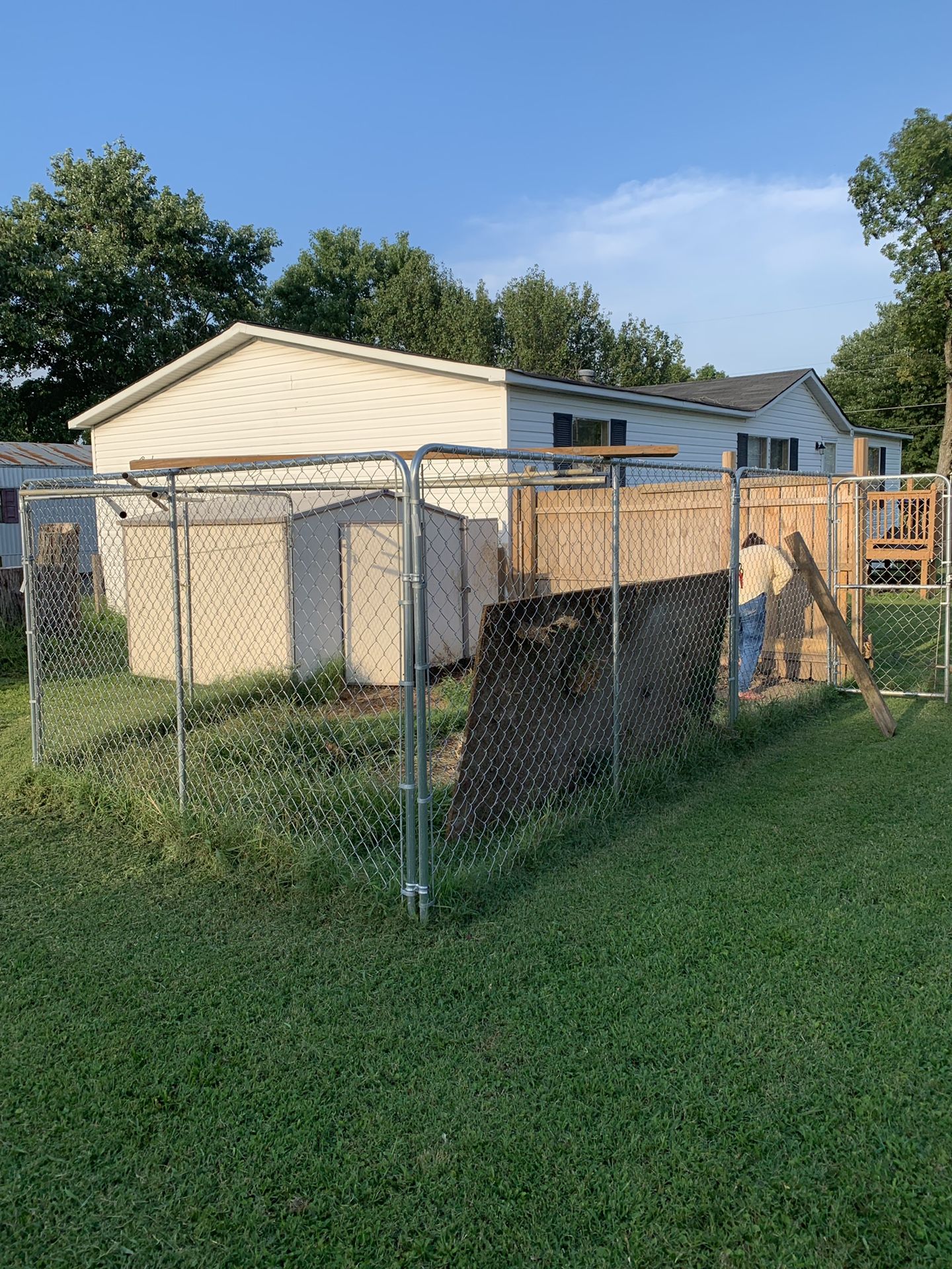 Dog kennel 10x10x6 for Sale in Smyrna, TN OfferUp
