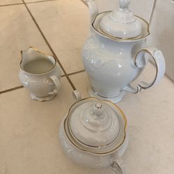 Teapot Set Wawel Made In Poland $45 For Coffee Pot Tea Pot Sugar Bowl And Creamer 
