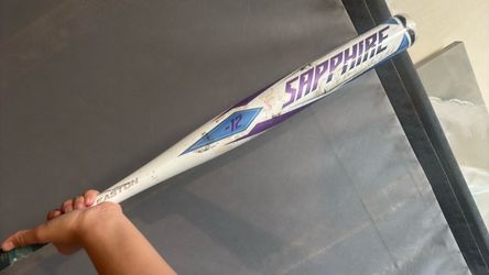 Easton Sapphire Fastpitch Softball Bat