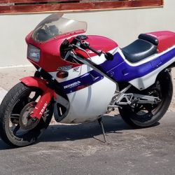 Honda  2 Stroke