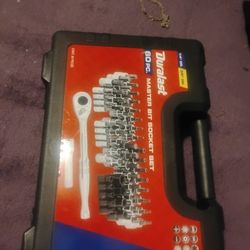 1/4dr 3/8dr  60 pc master bit socket set