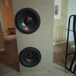 I Have A Custom Made Box For A Chevy Suburban Chevy Tahoe Yukon Or A Denali It Is 15s Obo