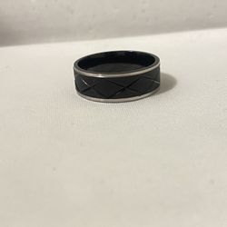 Men Diamond Cut Design Ring 