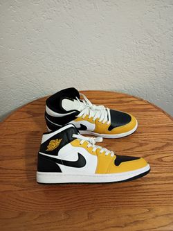 Jordan 1 Mid