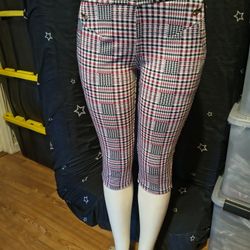 Women's capris available in size SM