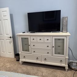  Bedroom Furniture 