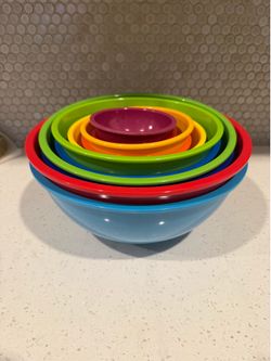 Colorful kitchen bowls