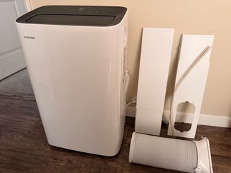 Toshiba Portable Air Conditioner with Accessories