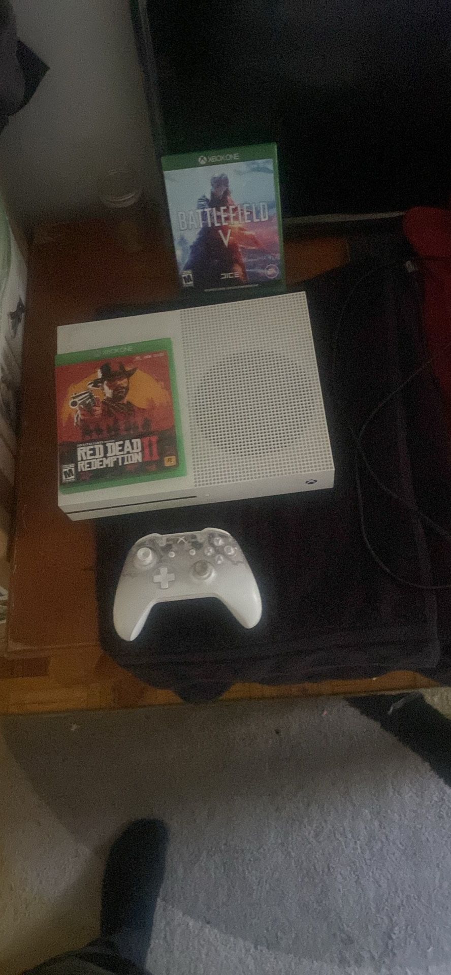 Xbox One S One Controller Nd Two Games 