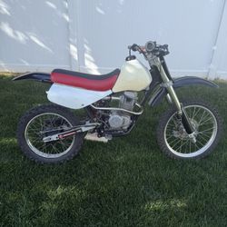 Honda Xr200r