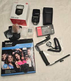 Canon Speedlite 430EX III-RT On Camera Flash w/Bounce Hard Dome Diffuser Bundle