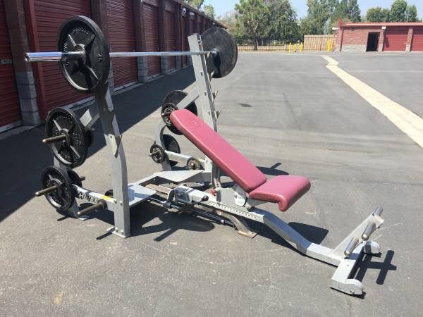 Hoist CF 2179B Commercial (3) Way Flat Incline Decline Bench press weights set workout & gym equipment