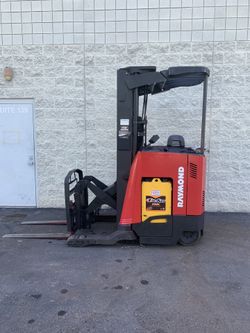 Forklift