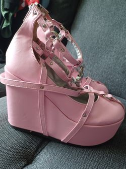 Demonia Size 9 Womens Shoes