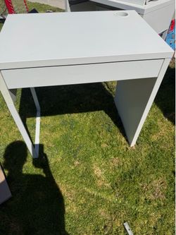 Small desk