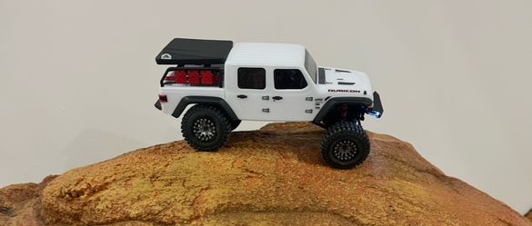 Axial scx24 rc crawler