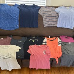 12 Shirts Women Size Small 