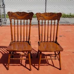 Wooden Chair (2 Set) Vintage