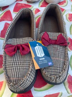 Slippers