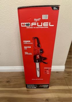 Milwaukee M18 FUEL 16” 18V Chainsaw Kit with 12.0 Ah FORGE Battery and M18 Rapid Charger.  Brand NEW.