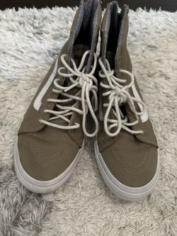 Women’s Van’s & Nike Air Max