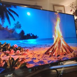 65" Samsung smart tv 4k great condition comes with original remote.  Great quality pic no scratch 