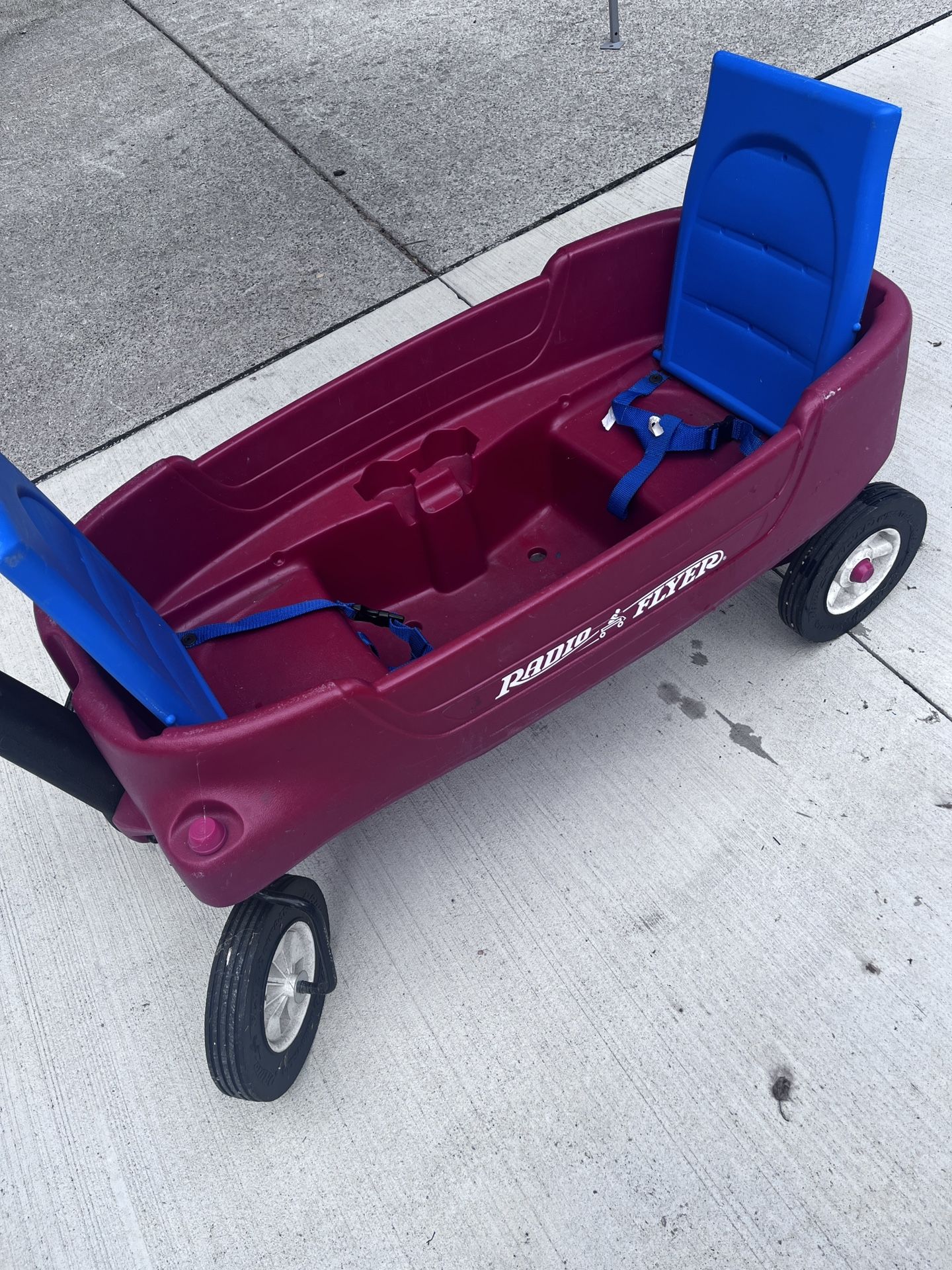 Radio Flyer 2 Seat Wagon - Plastic