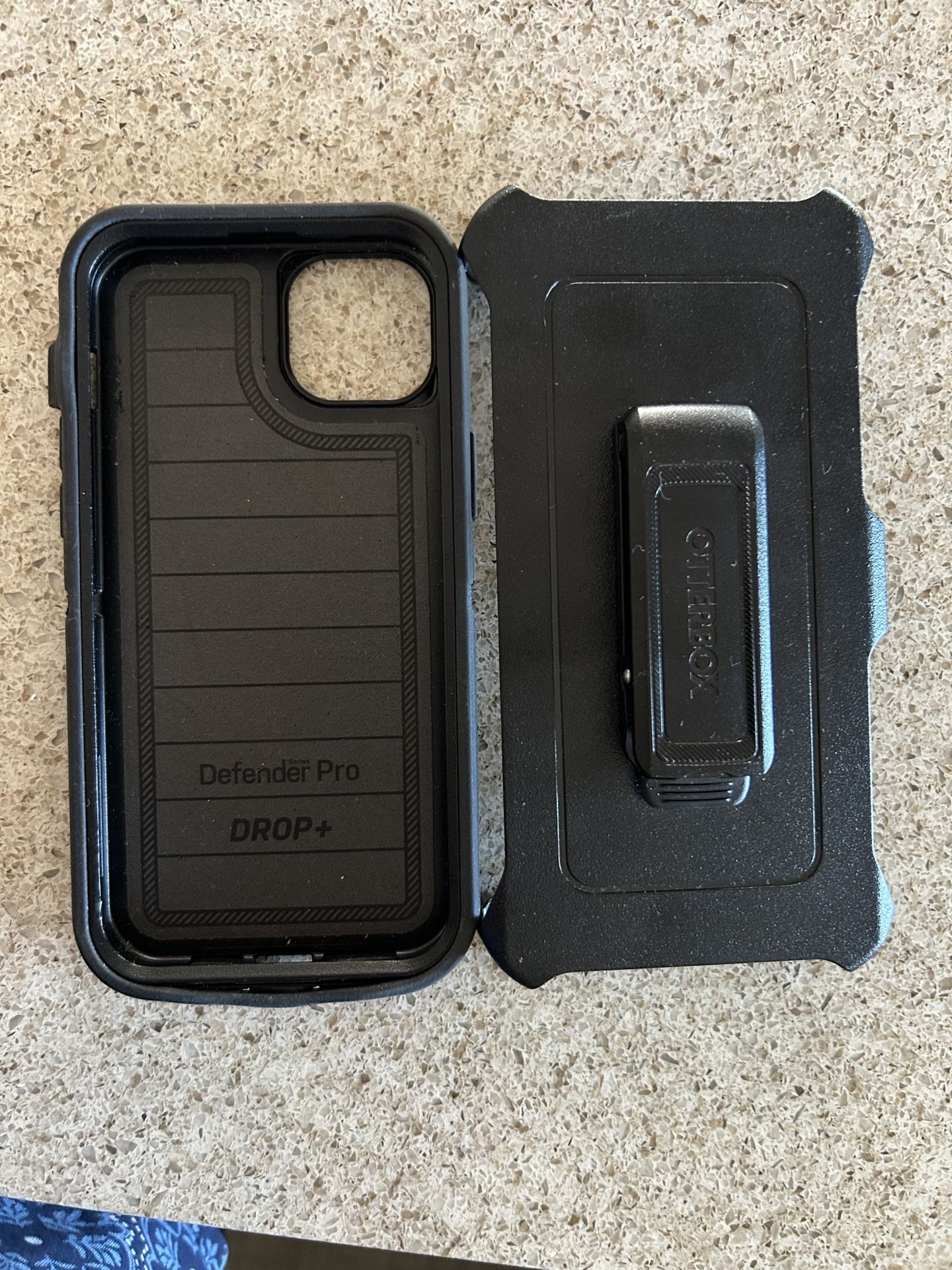 Otterbox defender Case I-phone 14 Plus