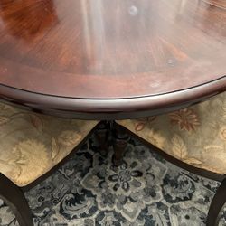 Table And four Chairs 