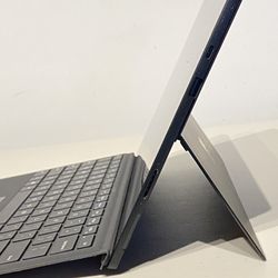 Surface Pro 7 Typecover 16gb ram 512gb ssd windows 11 // pen, dock