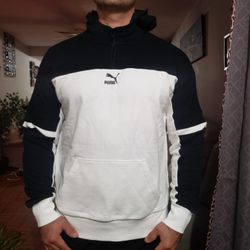 PUMA XTG Men's Quarter Half Zip Hoodie. Large. New. Excellent condition.