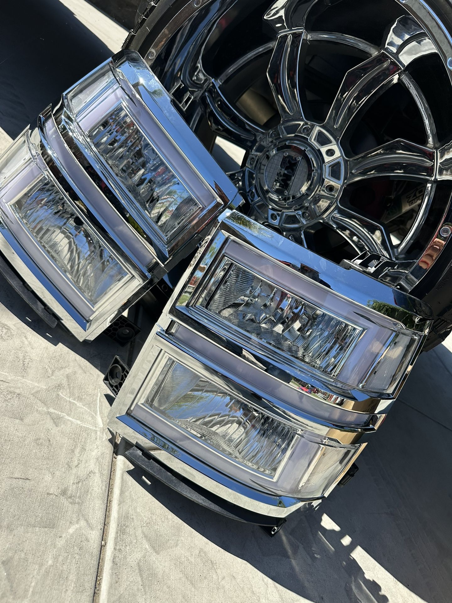 New Chevy Silverado Headlights With DRL 14-15