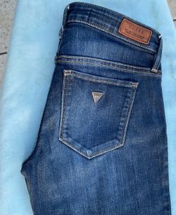 Guess Jeans Boot Cut Low Rise, size 25 short