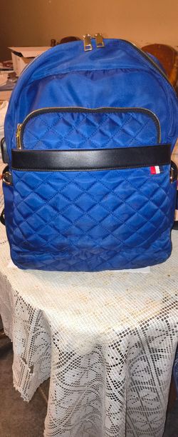 Tommy Hilfiger Dome Backpack w Bluetooth