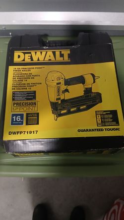 DeWalt DWFP71917 16GA Finish Nailer