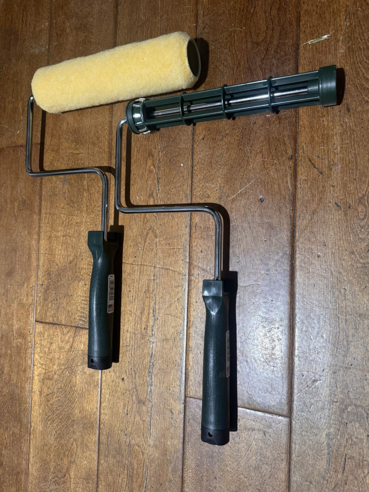 Wooster Painting Handle Bar For Roller
