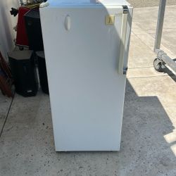 Small Refrigerator