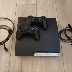 Playstation 3 with 40+ games